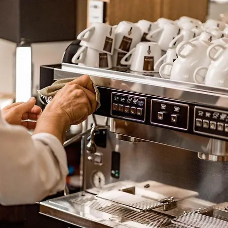 Ξενοδοχείο Rossano Boutique & Ristorante 3*