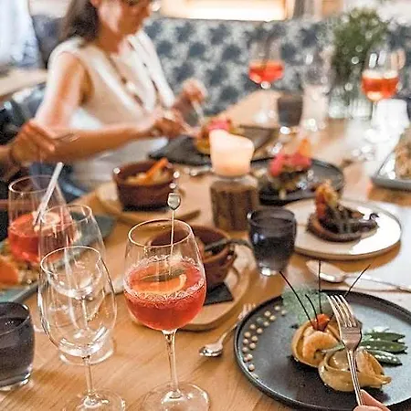 Rossano Boutique & Ristorante Hotel 3*