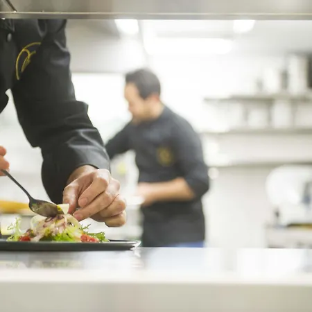 Hotel Rossano Boutique & Ristorante 3*